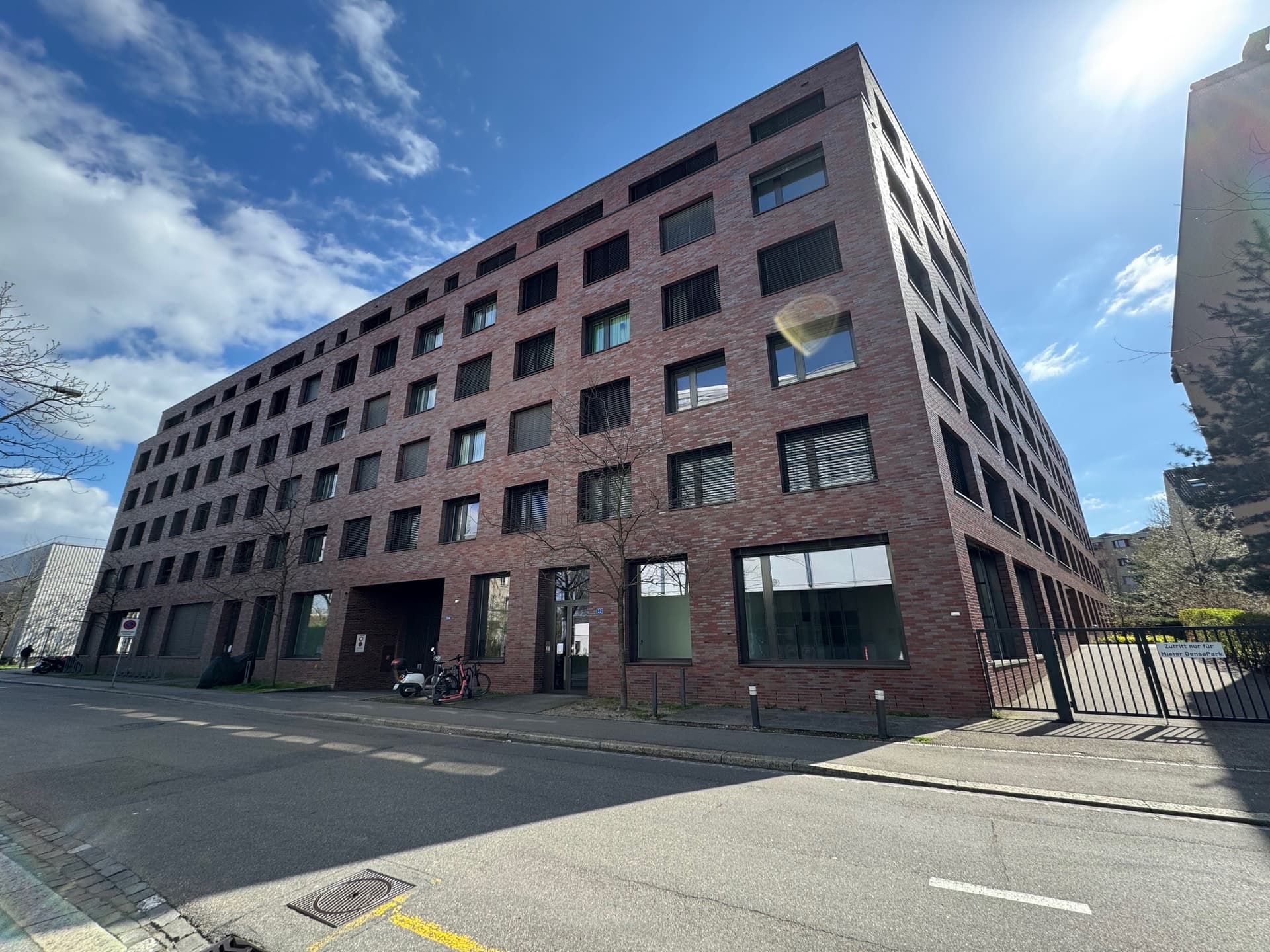 Gewerbe an Neuhausstrasse 32, 4057 Basel
