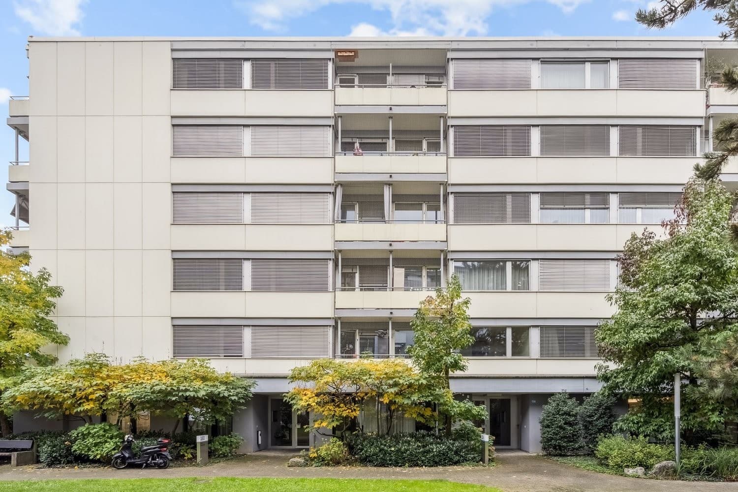 Gewerbe an Dornacherstrasse 158, 4053 Basel