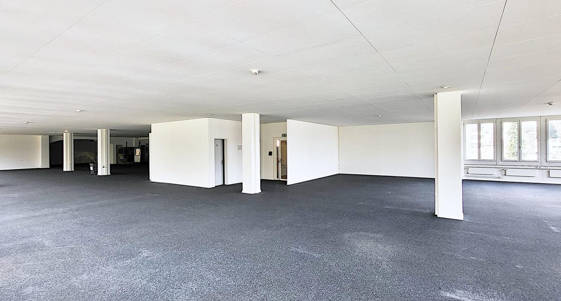 Büro an Gewerbestrasse 16, 8132 Egg b. Zürich