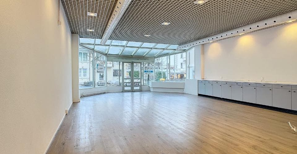 Gewerbe an Hauptstrasse 25, 3186 Düdingen