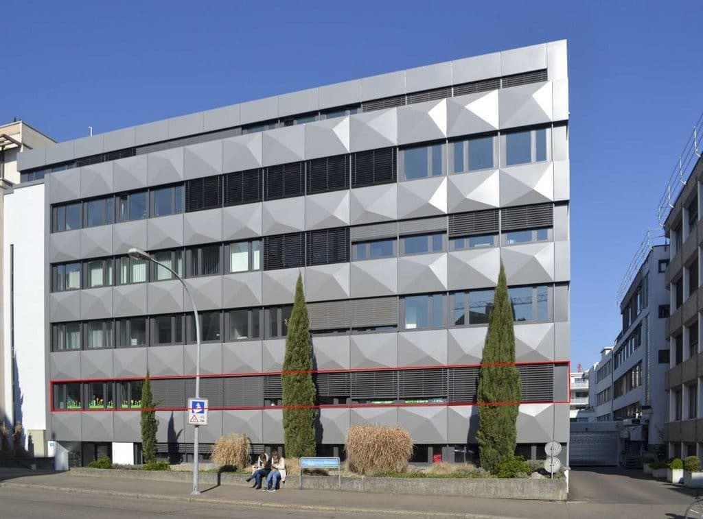 Office at Peter Merian-Strasse 54, 4052 Basel