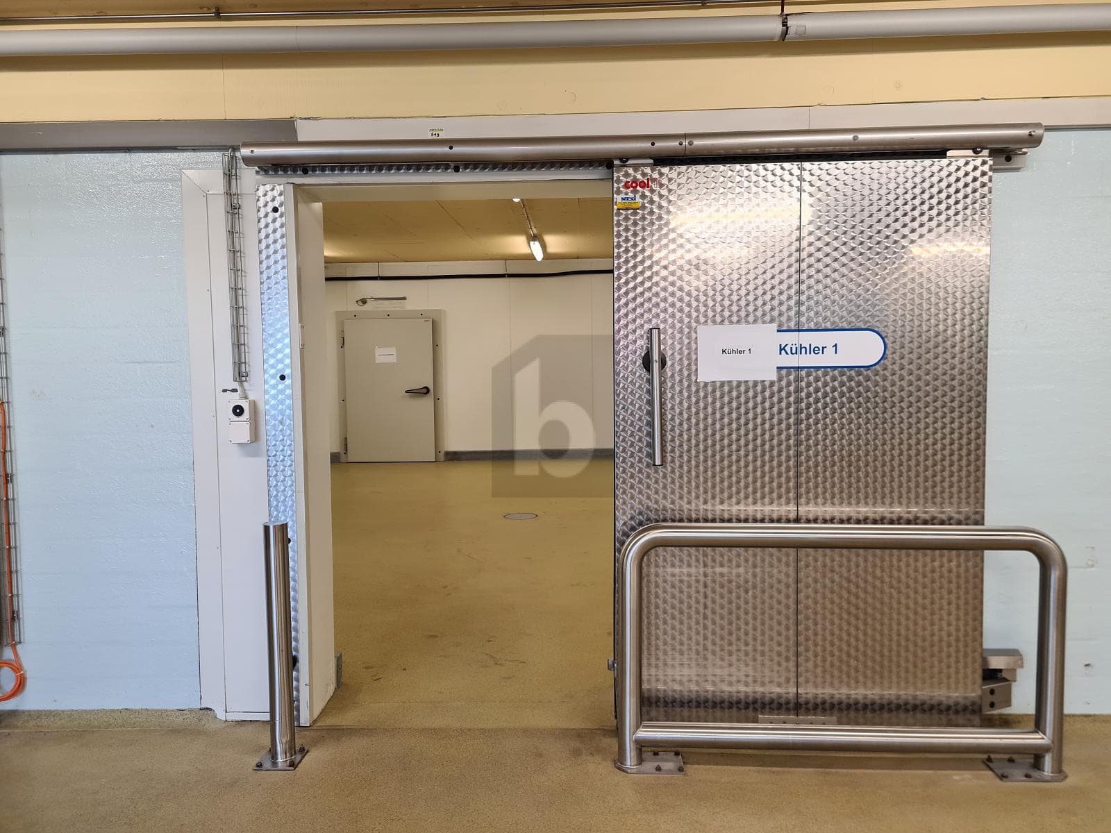 Storage room in 6024 Hildisrieden, 700m²