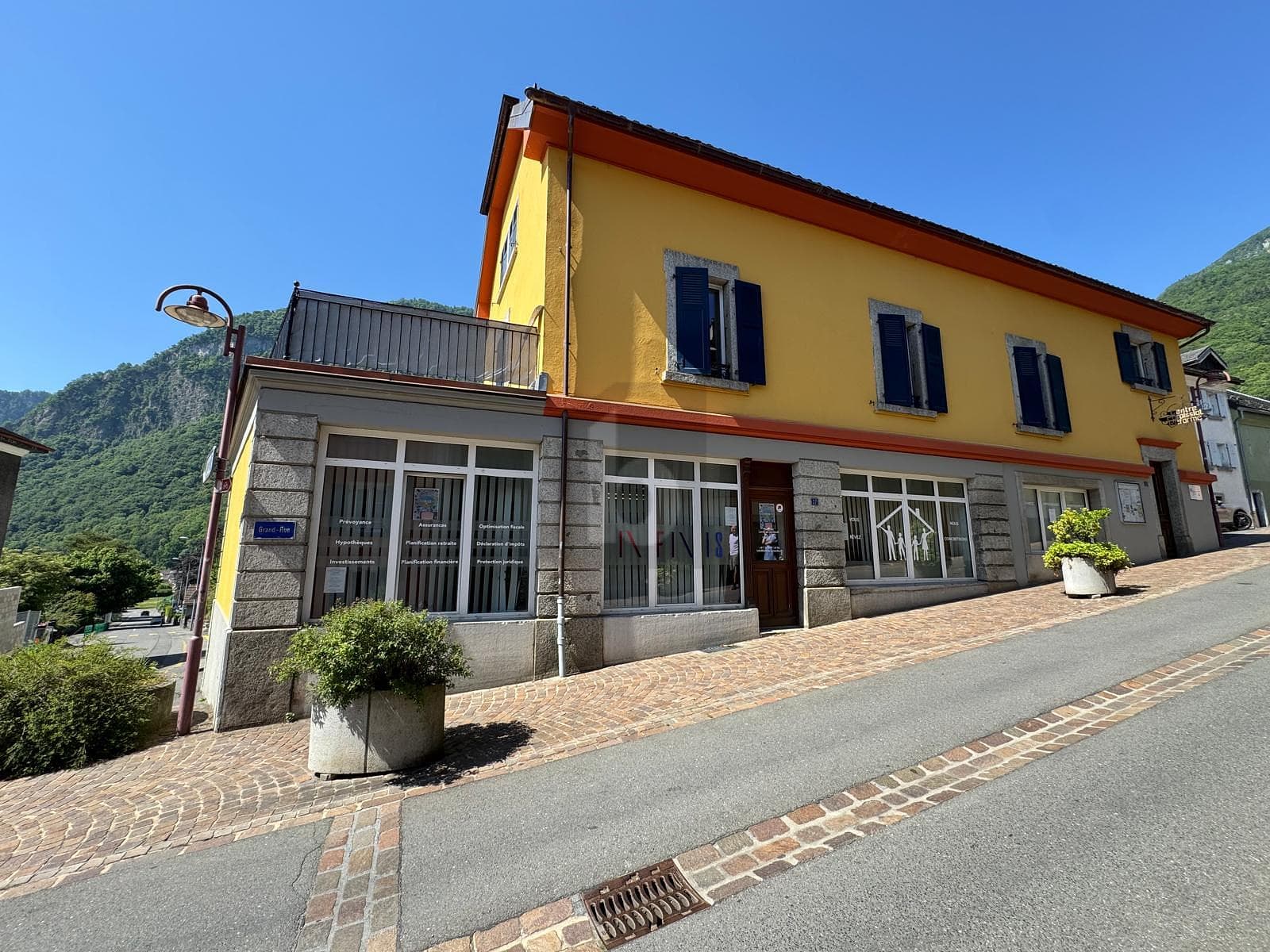 Bureau à 1896 Vouvry, 115m²