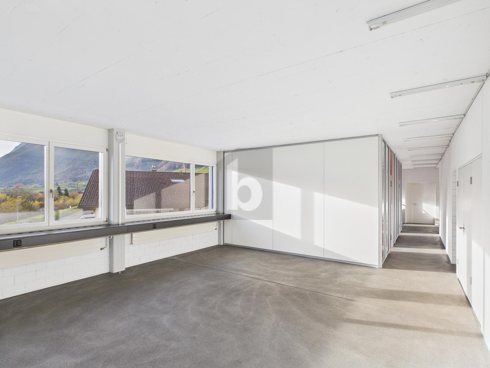 Bureau à 6438 Ibach SZ, 131m²