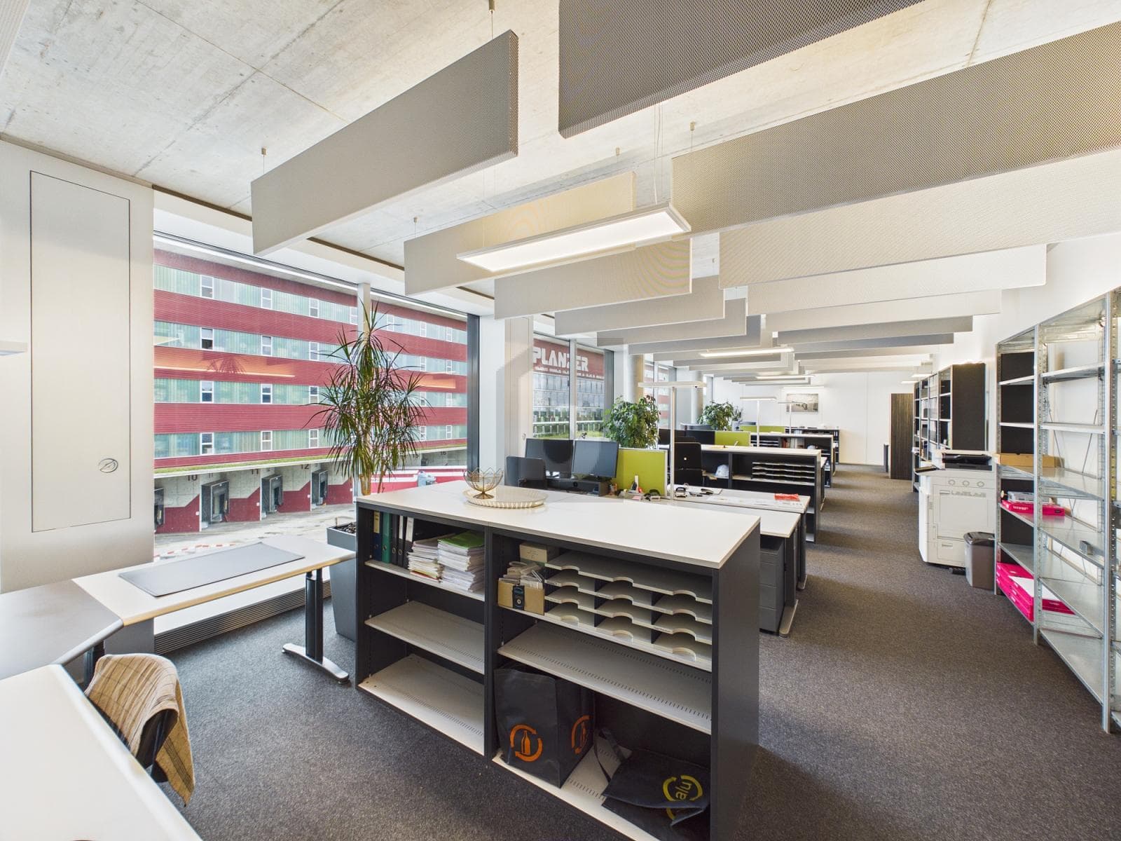 Bureau à 4133 Pratteln, 112m²