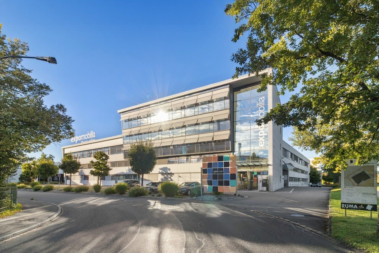 Büro an Im Langhag 2, 8307 Effretikon