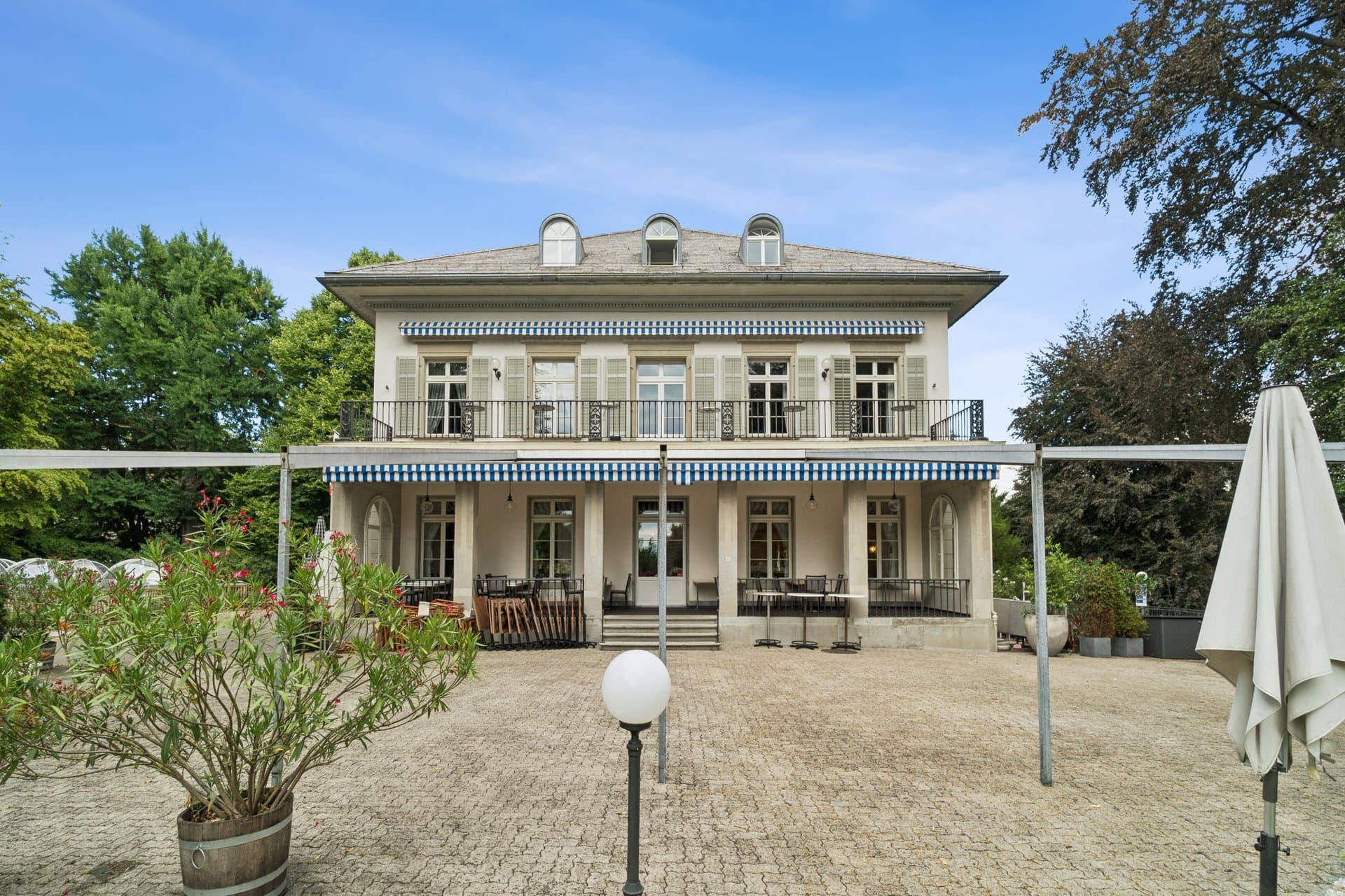 Commercial Space at Seestrasse 125, 8002 Zurich