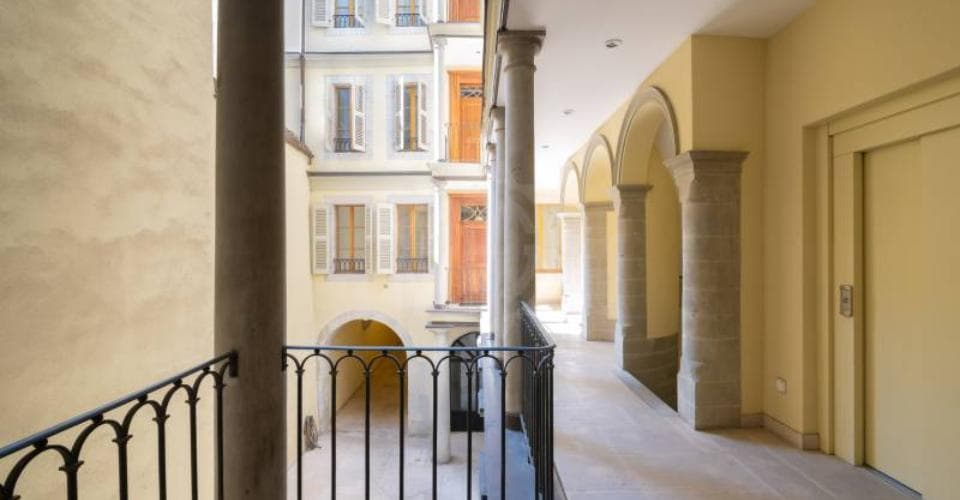 Büro an Rue de Coutance 10, 1201 Genf