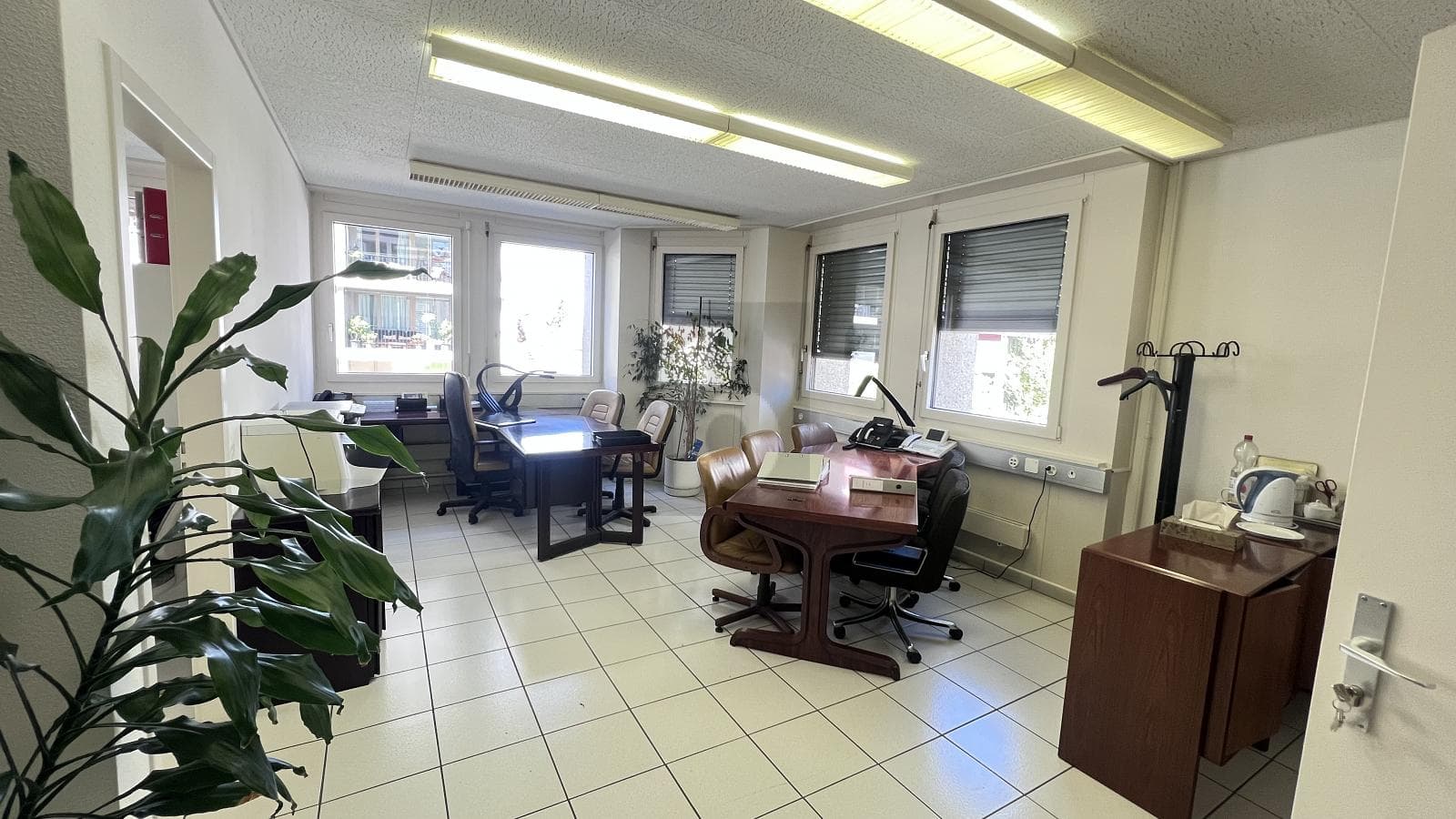 Büro in 1225 Chêne-Bourg, 92m²