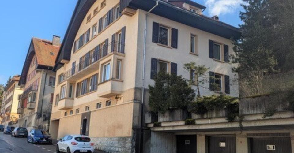 Espace commercial au Alexis-Marie Piaget 35, 2400 Le Locle