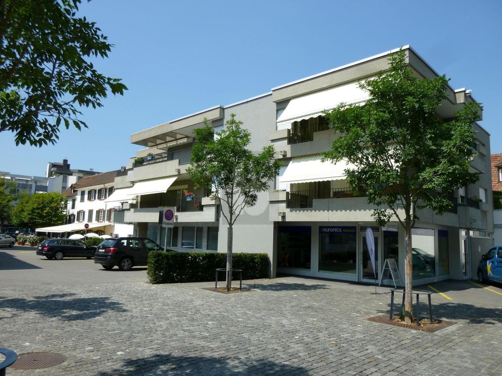 Office in 4153 Reinach BL, CHF 2'700 per month