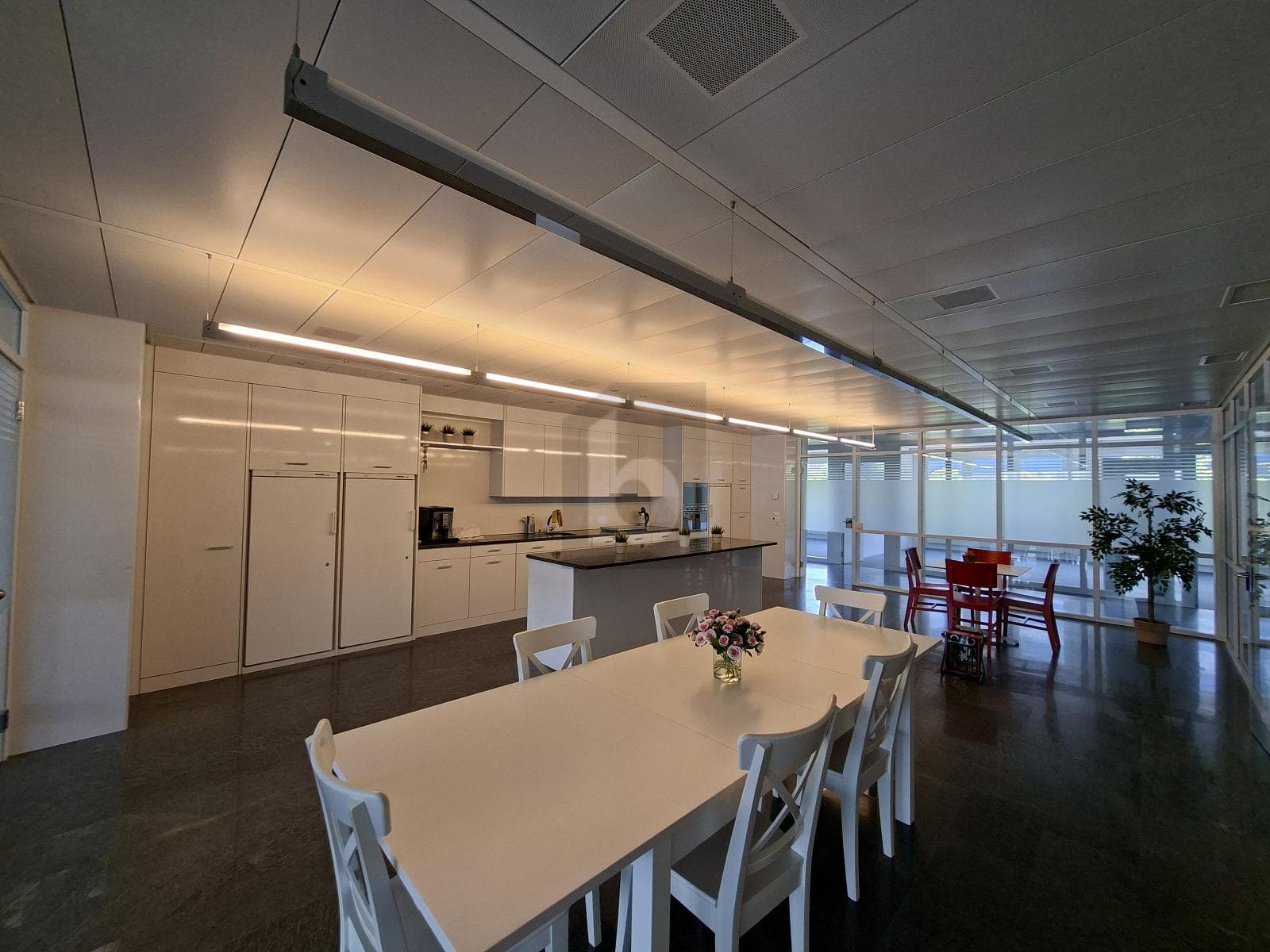 Office in 6331 Hünenberg, 1497m²