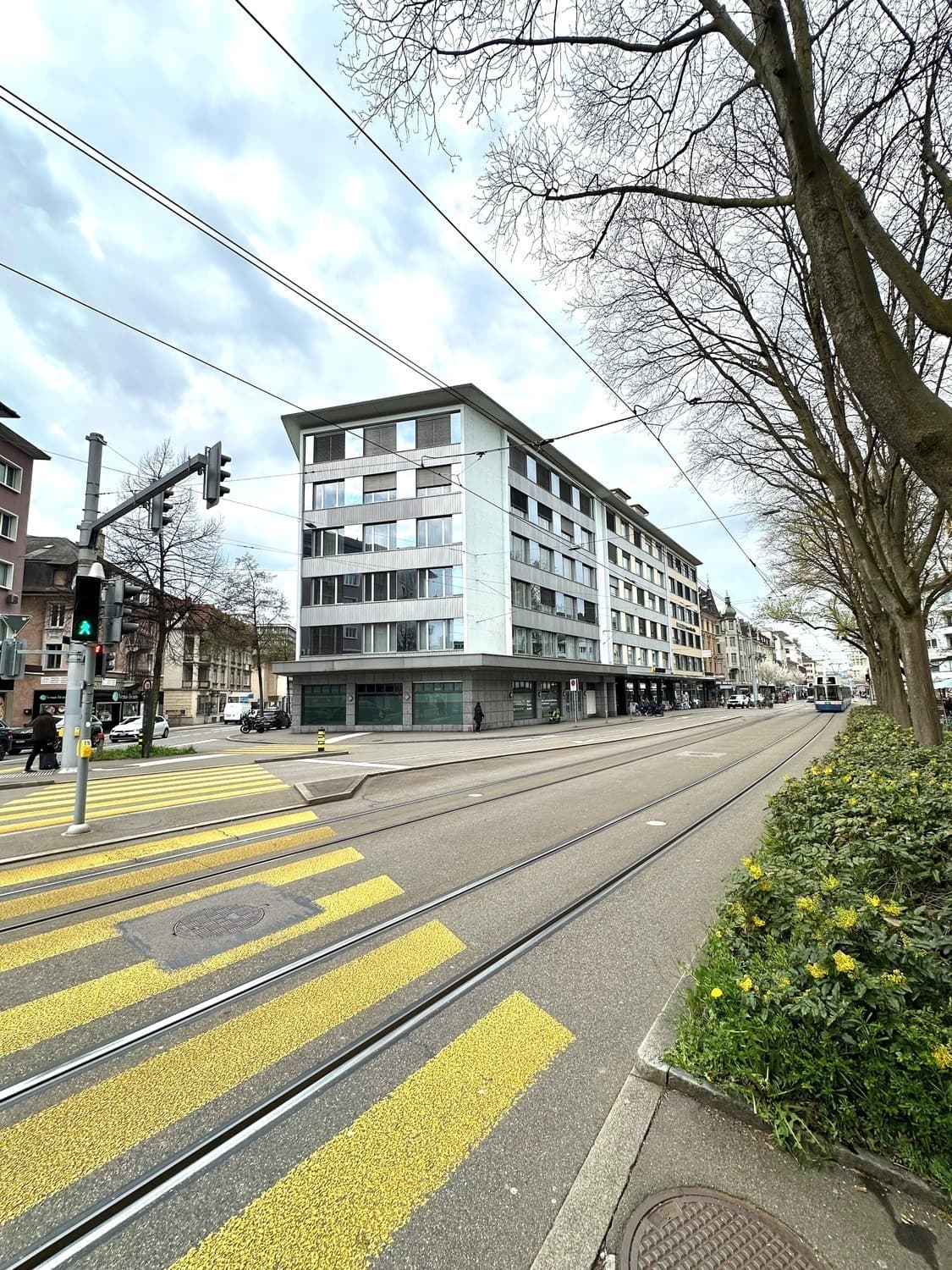 Commercial Space at Schaffhauserstrasse 339, 8050 Zurich