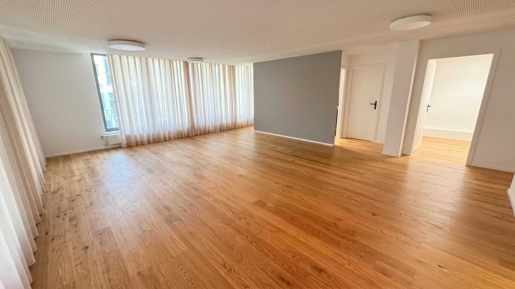 Büro an Kornhausplatz 7, 3011 Bern