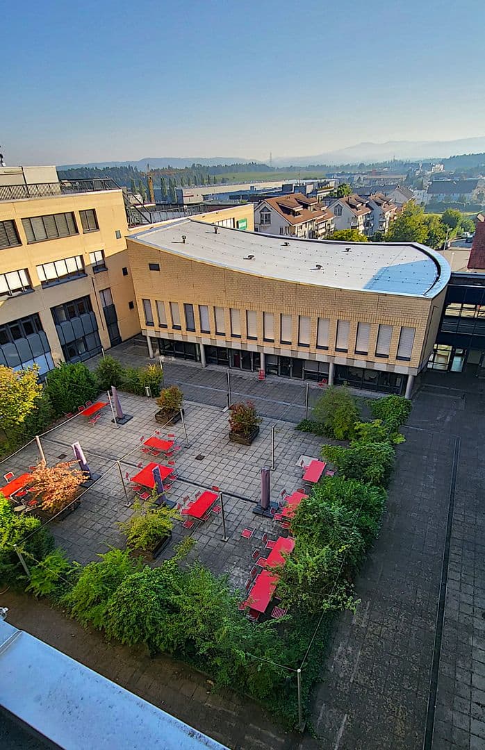 Hintermättlistrasse 1