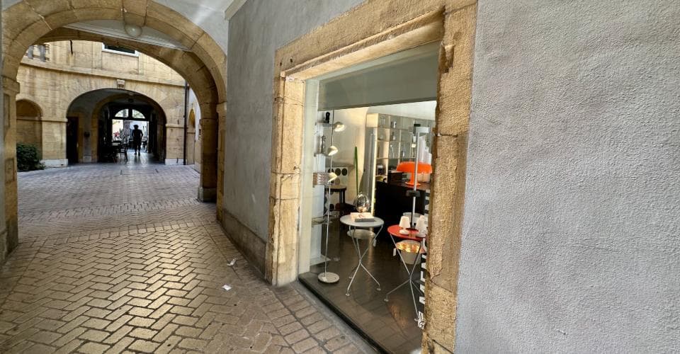 Gewerbe an Rue de la Promenade-Noire 6, 2000 Neuenburg